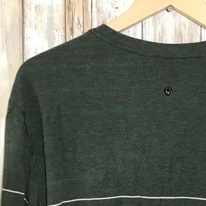 Lululemon Long Sleeve V Neck Tee XL